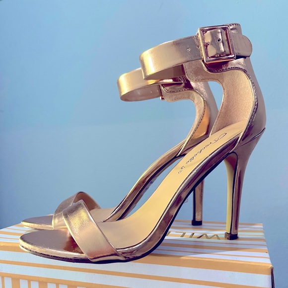 Breckelle’s Rose Gold Metallic Foil Ankle Strap Heels - Picture 7 of 10